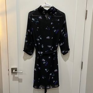 The Limited size M black with floral print, knee-length dress